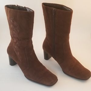 White Mountain Lauren Embroidered Suede Boots